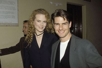 Aunque antes había estado casado durante 3 años con Mimi Rogers, su primer matrimonio largo fue con Nicole Kidman. La entonces pelirroja -y humana actriz- fue su pareja entre 1990 y 2001. Se habían conocido en Días de trueno.
