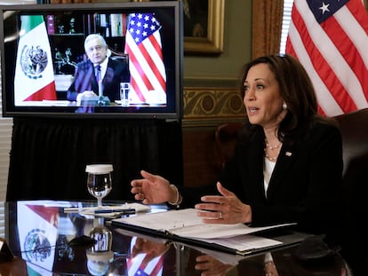 La vicepresidenta de EE UU, Kamala Harris, y el presidente de México, Andrés Manuel López Obrador, el pasado 7 de mayo.