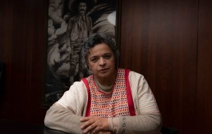 La senadora mexicana Breatriz Paredes posa para un retrato en agosto de este año, en Ciudad de México.
