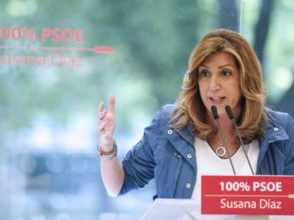 Susana Díaz interviene en un acto en Vitoria con militantes de su partido.