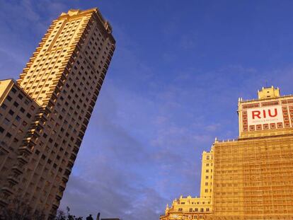 Baraka demanda a Riu para frenar la venta a Corpfin del área comercial del Edificio España