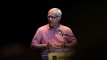 Joan Ribó, en la asamblea de Compromís de Valencia, este martes en el Teatre Micalet de Valencia.