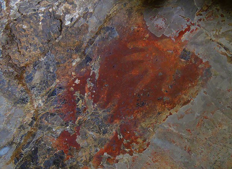 Pintura rupestre hallada en la cueva de Lena Hara (Timor Oriental) por el equipo de Marcos García-Díez