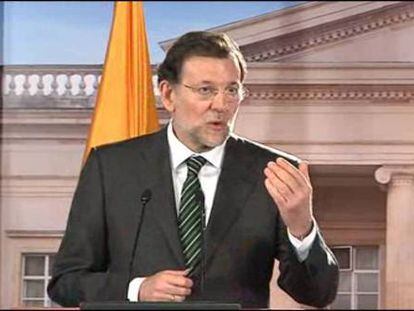 Rajoy: “Pido un pequeño esfuerzo; no hay dinero para pagar los servicios públicos”