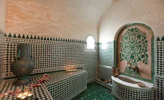 El pequeño pero coqueto baño árabe de Albarnous.