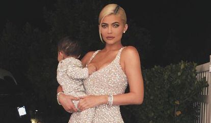 Kylie Jenner, junto a su hija Stormi, el pasado diciembre.