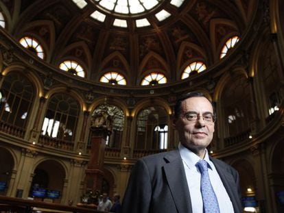 Jaime Caruana, presidente del Banco de Pagos Internacionales, en la Bolsa de Madrid