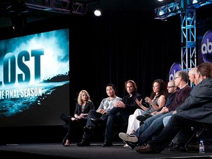 Los actores y productores de la serie de television <i>Lost</i> han participado en Pasadera,  California en una charla sobre la última temporada del programa. La conferencia estaba incluida en el Disney ABC winter 2010 de la Asociación de Críticos de la Televisión.