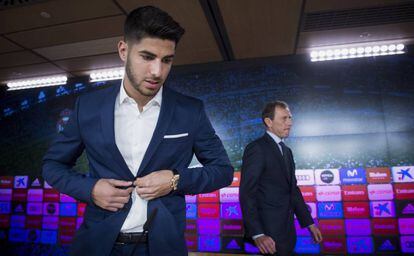 Asensio, durante su acto de renovación.