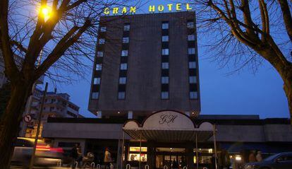 Exterior del Gran Hotel de Lugo, que Ángel de Cabo compró a la familia de Martínez Núñez.