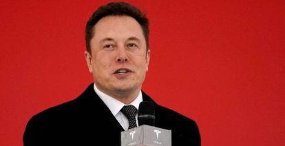 Elon Musk en una conferencia de Tesla