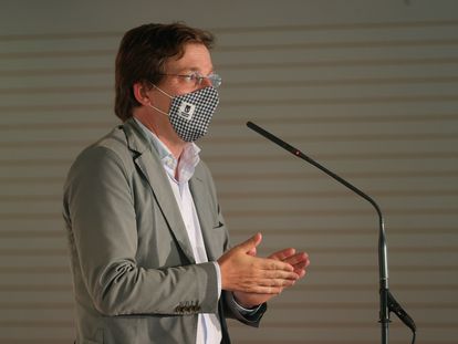 El alcalde de Madrid, José Luis Martínez-Almeida durante la entrega de Premios del Club Internacional de Prensa y de las Asociaciones de Corresponsales Extranjeros.