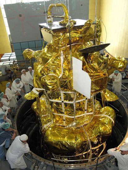 La sonda científica ‘Phobos-Grunt’ durante las últimas pruebas antes del lanzamiento.