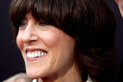 Nora Ephron durante la presentación en Los Ángeles de su última película, 'Julie & Julia', que estrenó en 2009 ya aquejada (en secreto) de la leucemia que finalmente causó su muerte en 2014.