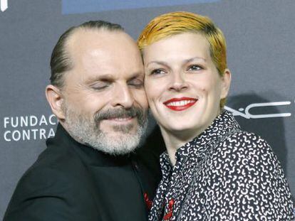 El cantante Miguel Bos&eacute; y su sobrina, la modelo Bimba Bos&eacute;.