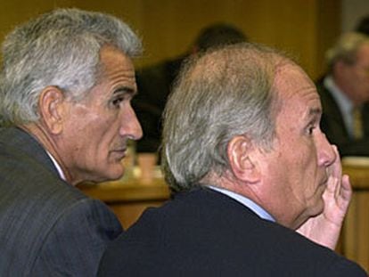 El ex secretario de Estado para la Seguridad Rafael Vera, junto al ex director de la Policía José María Rodríguez Colorado.