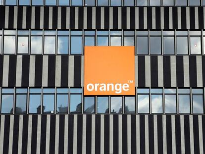Logotipo de Orange.