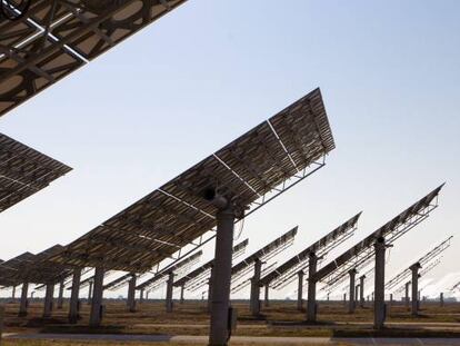 Paneles solares instalados en Sevilla.