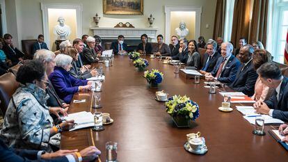 Reunión de gabinete de Joe Biden, en una imagen tuiteada por la Casa Blanca.