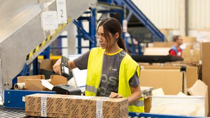 En el Black Friday, ¿por qué es mejor recoger las compras que esperar el producto en casa?