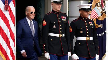 El presidente de EE UU, Joe Biden, en la ceremonia de indulto del pavo, este lunes en la Casa Blanca.