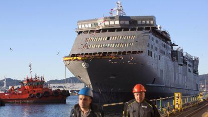 Botadura de un ferry en 2011 en el astillero Hijos de J. Barreras.