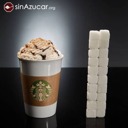 Un café del Starbucks (variedad Mocca Blanco venti, con nata y sirope de chocolate) tiene 80gr de azúcar: 20 terrones
