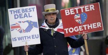 Manifestantes contrarios al Brexit, en Reino Unido. 