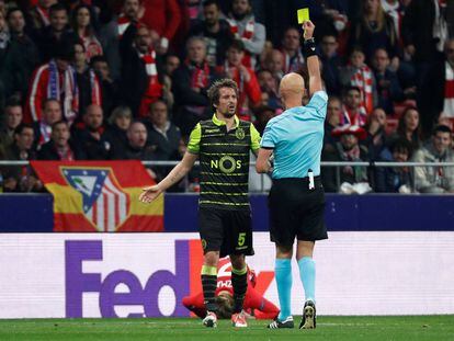 Coentrao, amonestado en el partido de Europa League contra el Atlético.