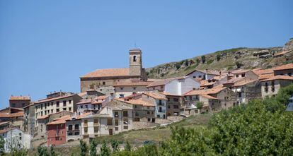 Vista del pueblo de Valdelinares, en Teruel, el más alto de España.
