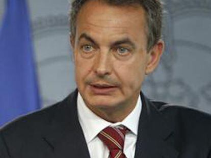 Zapatero subirá los impuestos de manera "limitada y temporal"