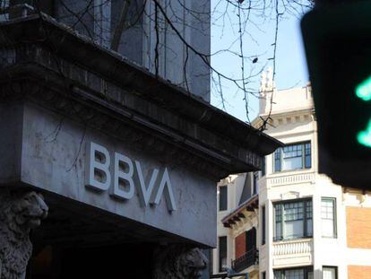 BBVA vende a KKR una cartera de préstamos valorada en 700 millones