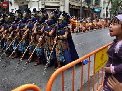 Desfile de Moros y Cristianos en Valencia, en una imagen de archivo.