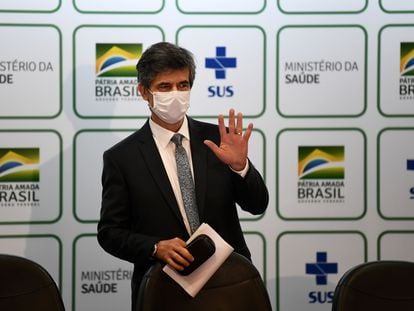 Teich, tras dimitir como ministro de Salud en su comparecencia de este viernes en Brasilia.