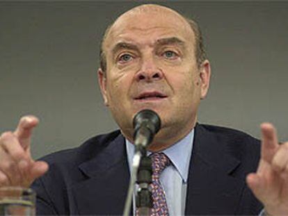 Cavallo, durante la conferencia de prensa del sábado pasado en la que explicó las nuevas medidas económicas.
