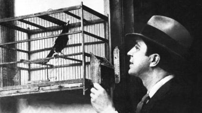 Carlos Gardel, fotografiado en 1930.