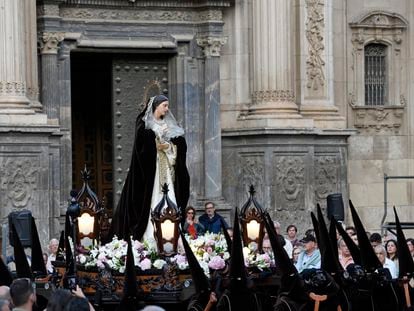 Calendario laboral 2024: los festivos en Semana Santa y todos los puentes del año por comunidades 