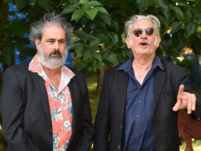 Gustave Kervern (izquierda) y Benoît Delépine, el pasado mes de agosto en el festival de cine en francés de Angulema.