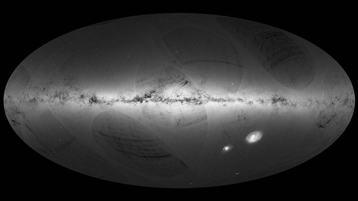 sabio bibliotecario abajo La Agencia Espacial Europea obtiene la primera imagen completa de la Vía  Láctea | Ciencia | EL PAÍS