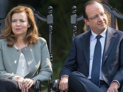 El presidente franc&eacute;s, Francois Hollande, y la primera dama, Valerie Trierweiler. 