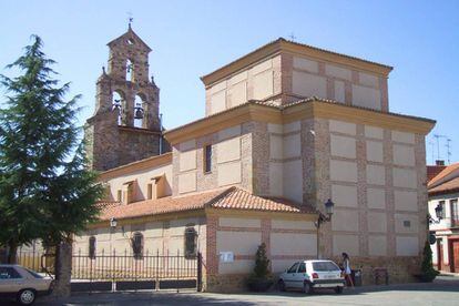 Iglesia de San Andrés Apóstol en Carrizo de la Ribera  (León), localidad donde un sacerdote y su hermano abusaron en 2018 de un joven con discapacidad.