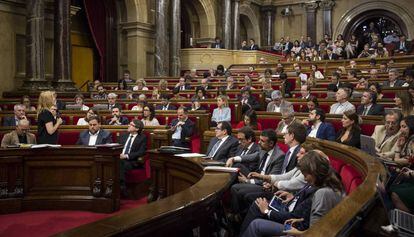 Sesi&oacute;n de control en el Parlament