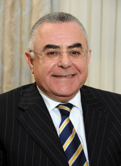 Foto oficial del nuevo jefe del Banco Central egipcio, Hicham Ramez.