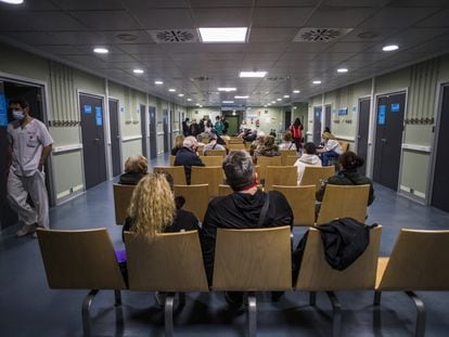 Sala de espera de las consultas de un hospital madrileño.