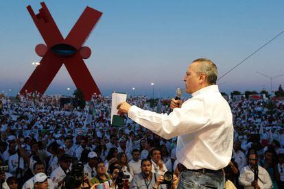 Manlio Fabio Beltrones, en Ciudad Juárez, el 28 de mayo.
