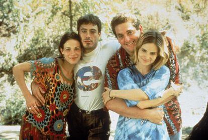 Lili Taylor, Robert Downey, Jr., Christopher Penn and Jennifer Jason Leigh in 'Crossing Lives'.