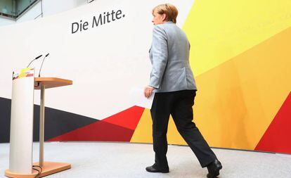 Angela Merkel llega a la sede de la CDU este domingo.