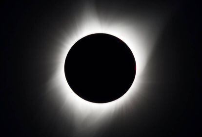 Imagen del eclipse total, hoy en Oregón (EE UU)