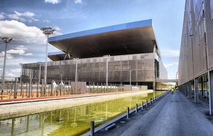 Instalaciones de la Caja Mágica, actual estadio del equipo de baloncesto del Real Madrid.