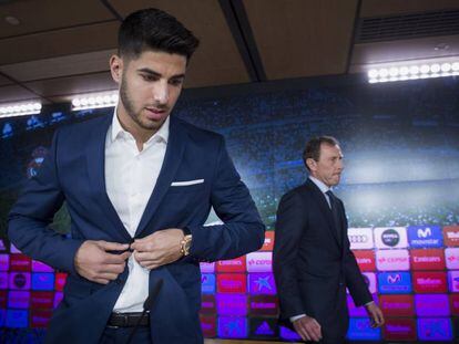 Asensio, durante su acto de renovaci&oacute;n. 